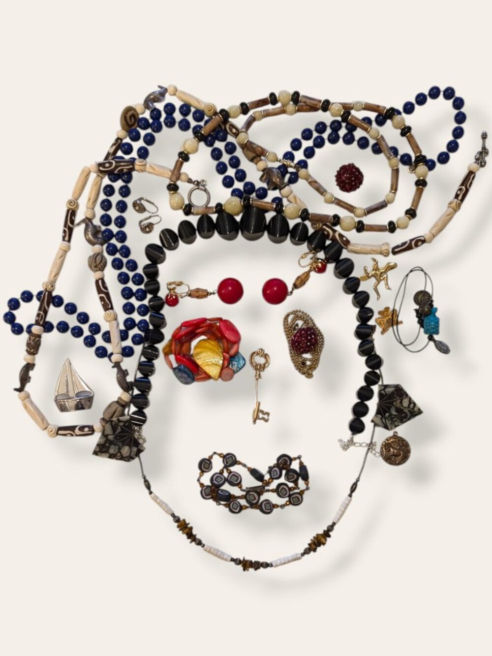 GIDGET - Vintage Jewelry Lot - 066
